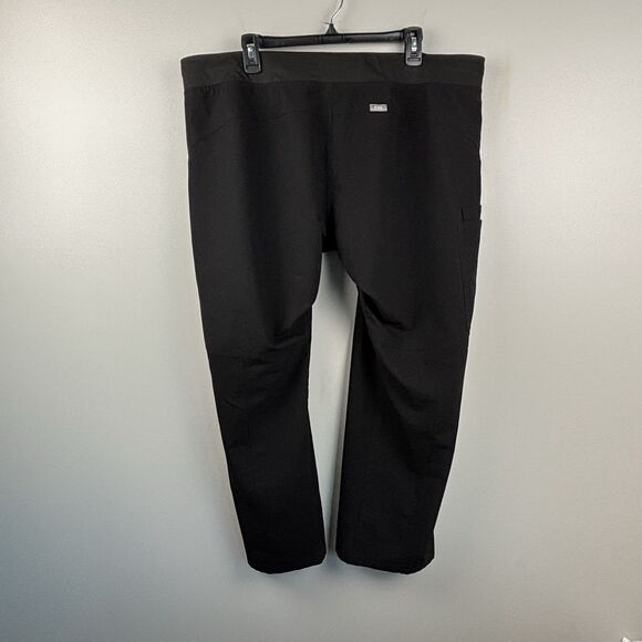 FIGS Scrub Set Sz XXL Catarina Scrub Top Kade Cargo Pants Black Technical - Picture 11 of 15